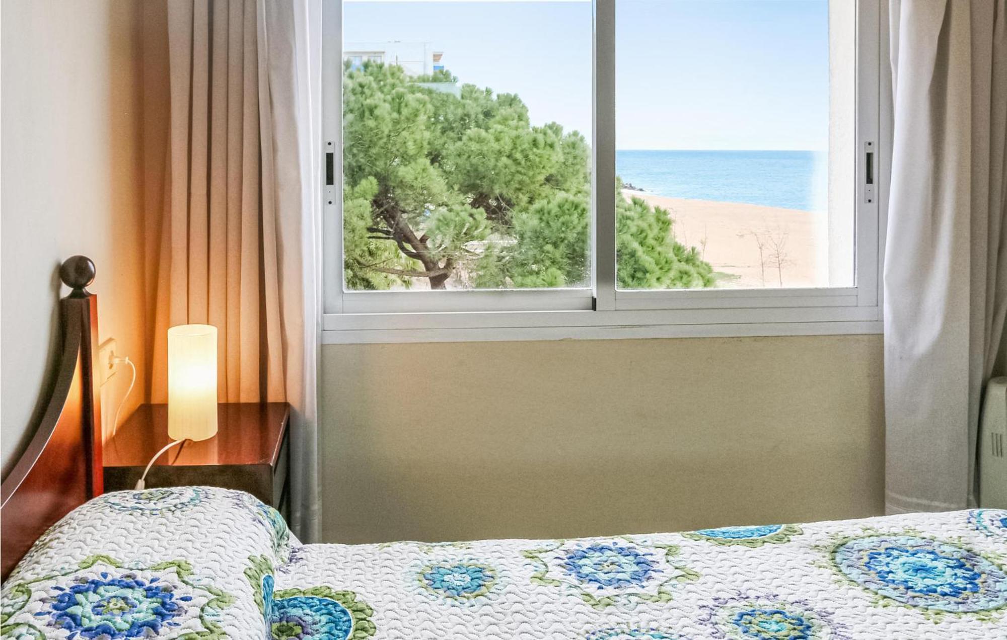 Awesome Apartment In Santa Susanna With Kitchen Eksteriør billede