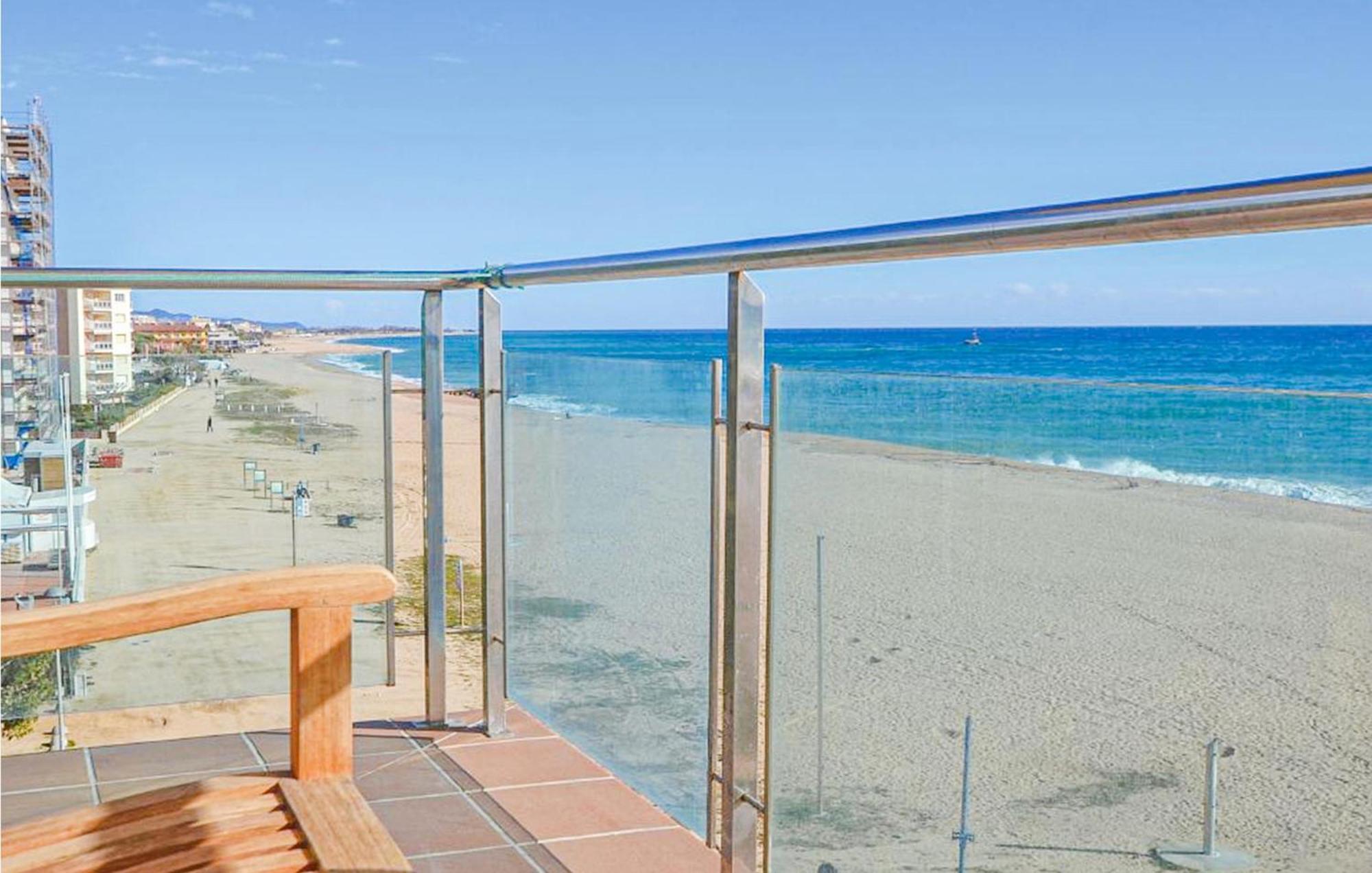Awesome Apartment In Santa Susanna With Kitchen Eksteriør billede